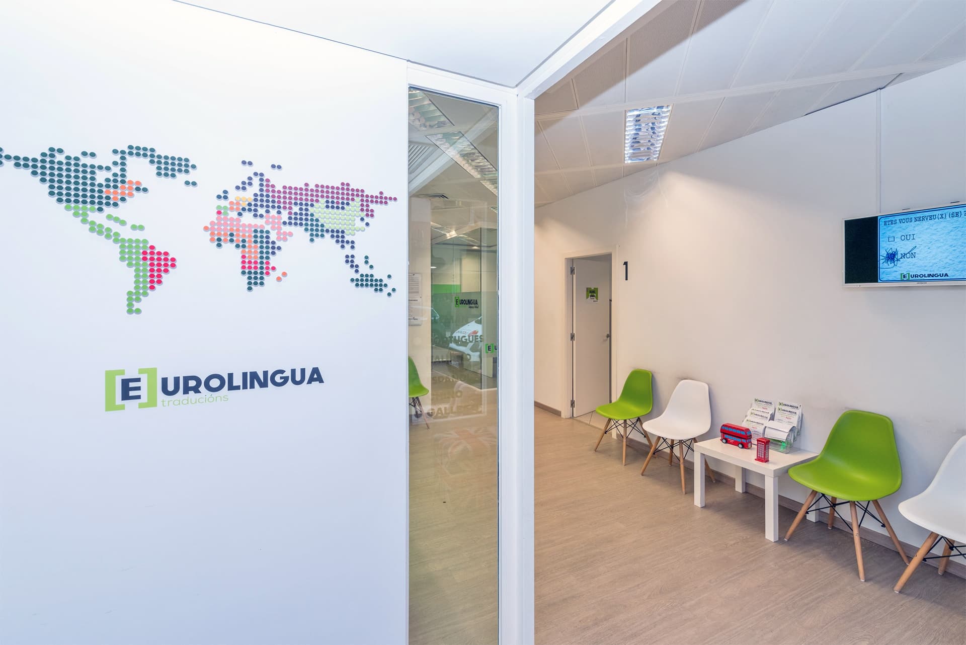 Instalaciones de Eurolingua Language School en Rúa Santiago de Chile